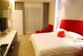 Shengjing Yijia Hotel Xiangyang  Екстериор снимка
